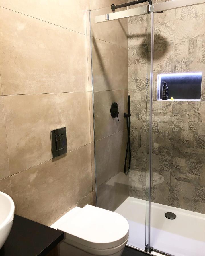 Apartment Zagreb Jacuzzi Экстерьер фото